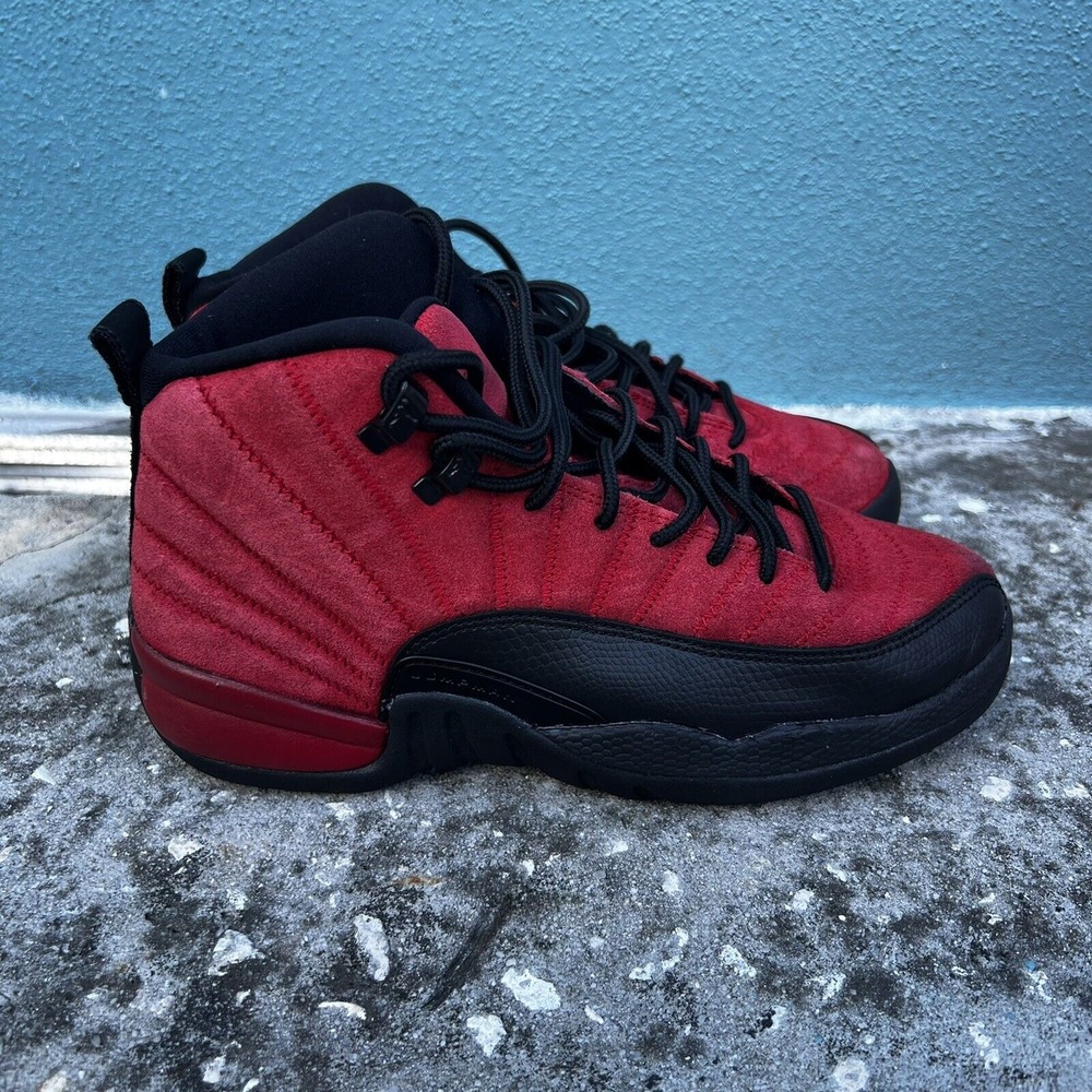 Air Jordan Retro 12 REVERSE FLU GAME RED GS 153265-602 size 6y